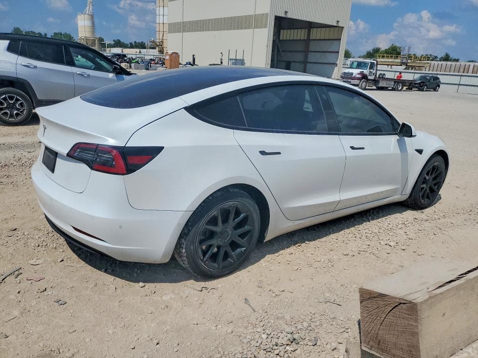 2021 TESLA MODEL 3 3