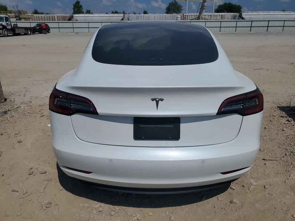 2021 TESLA MODEL 3 6