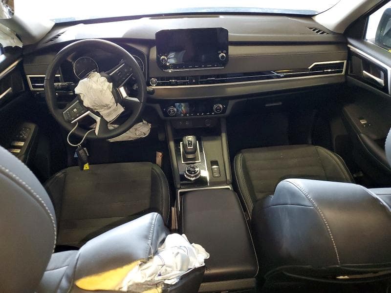 2023 MITSUBISHI OUTLANDER SE SE 8