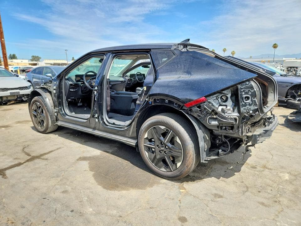 2025 KIA EV6 WIND 2