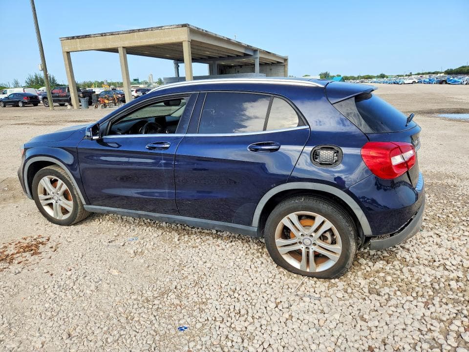 2018 MERCEDES-BENZ GLA 250 4MATIC 2