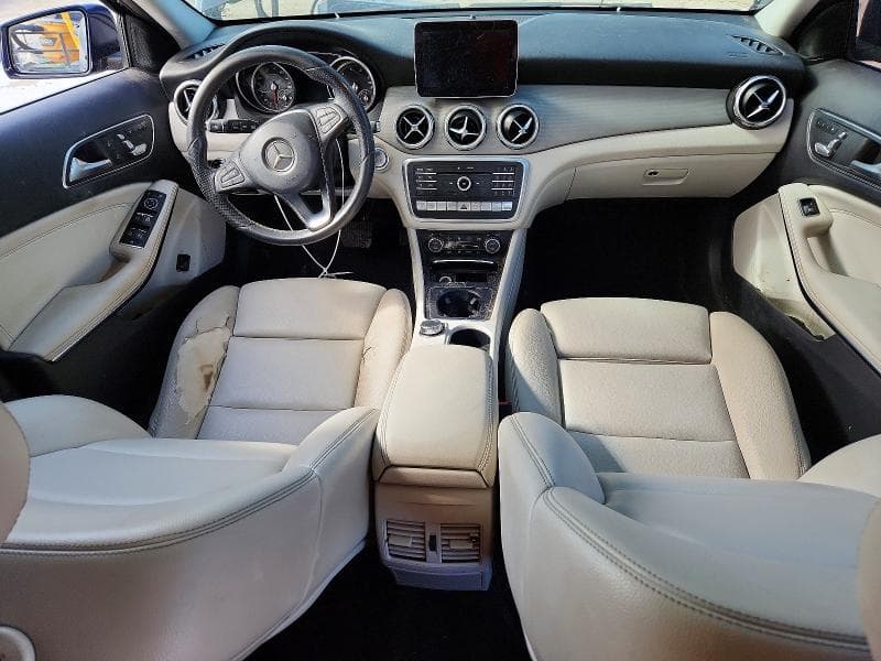 2018 MERCEDES-BENZ GLA 250 4MATIC 8