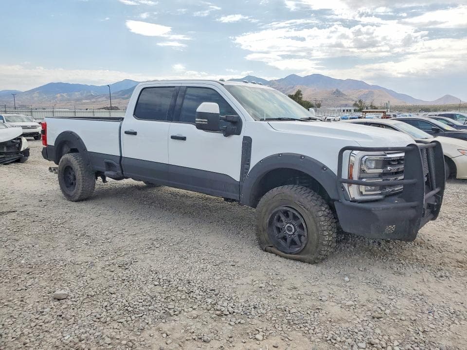2024 FORD F350 SUPER DUTY 4