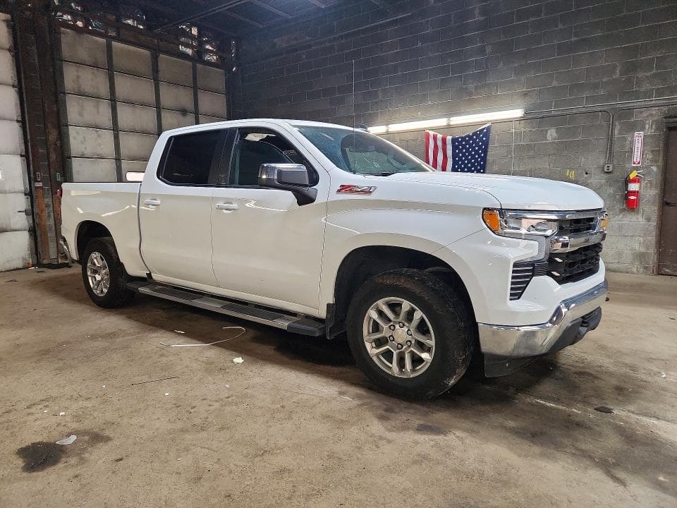 2025 CHEVROLET SILVERADO K1500 LT 4