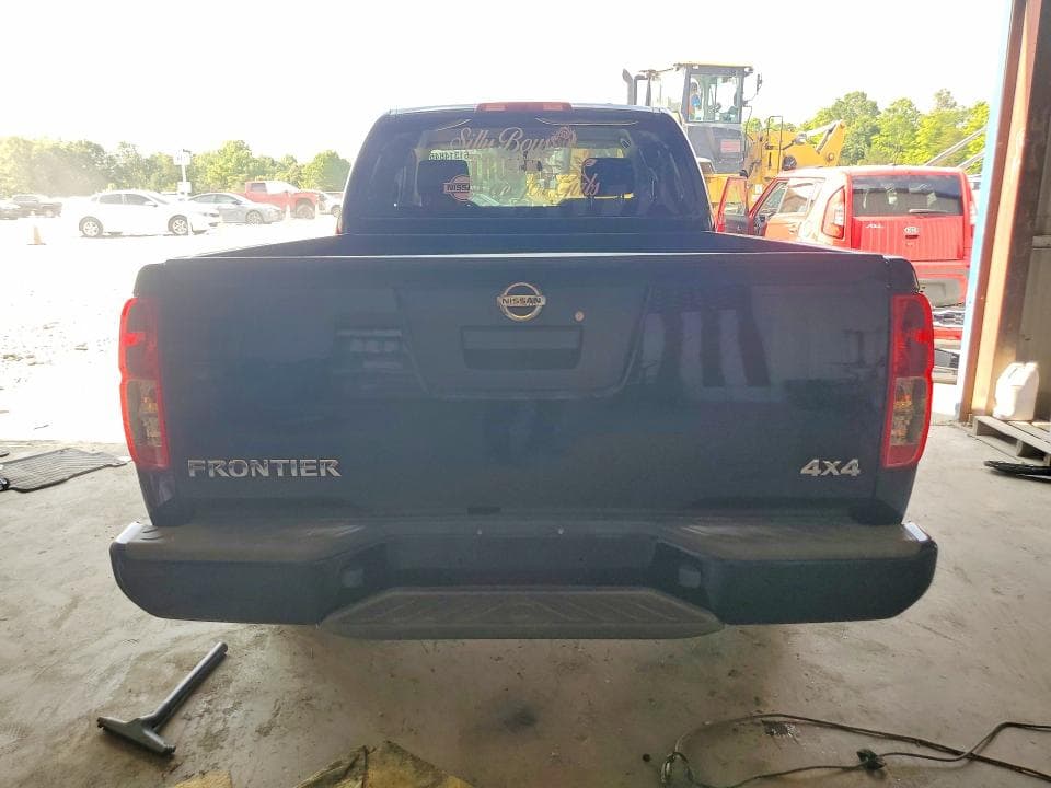 2020 NISSAN FRONTIER S 6