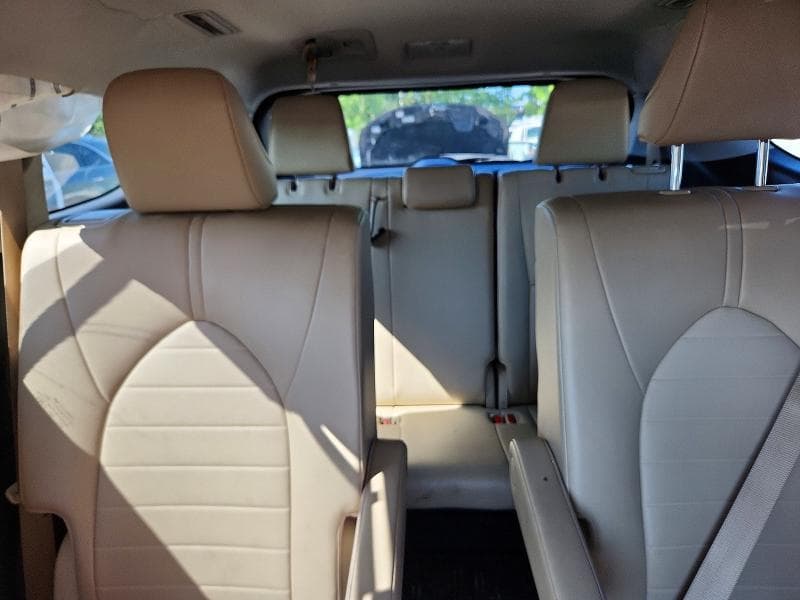 2021 TOYOTA HIGHLANDER XLE 10