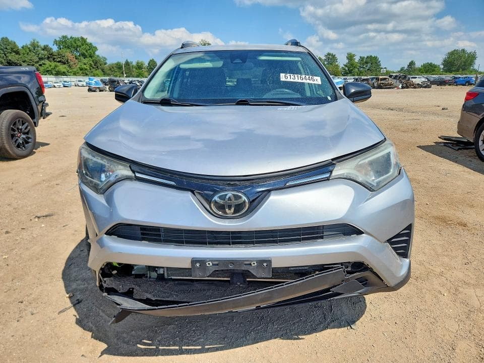 2017 TOYOTA RAV4 LE 5