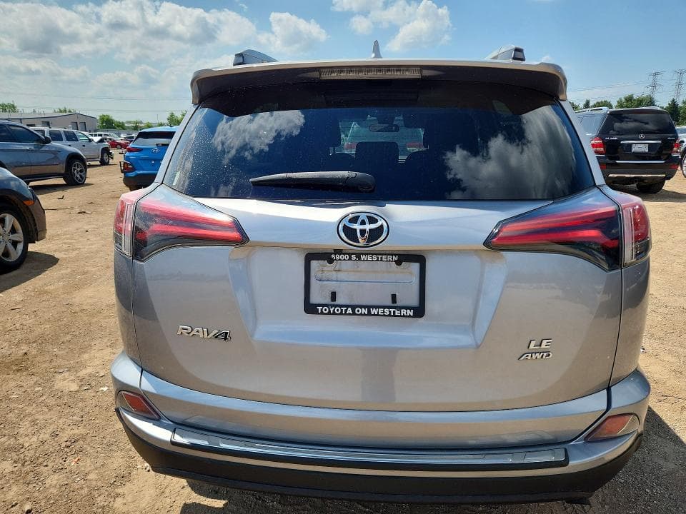 2017 TOYOTA RAV4 LE 6