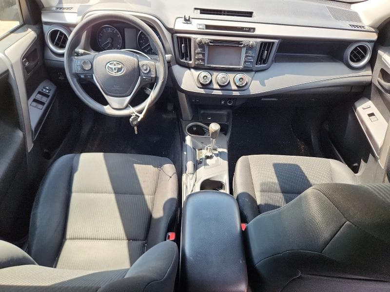 2017 TOYOTA RAV4 LE 8