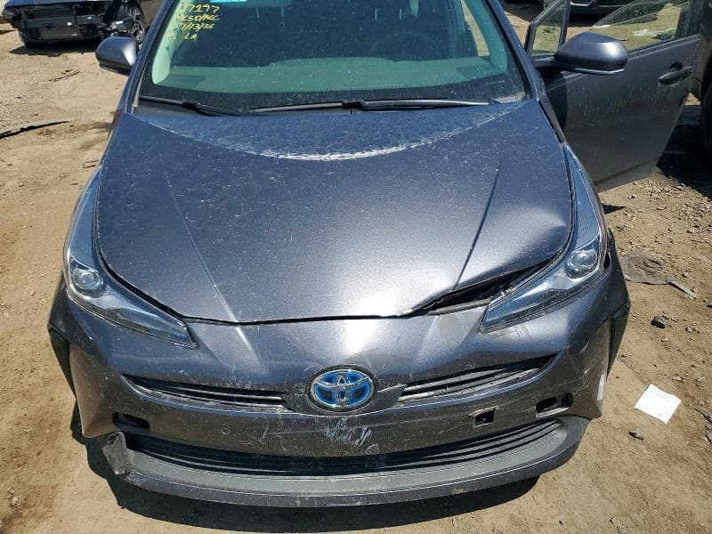 2021 TOYOTA PRIUS L ECO 11