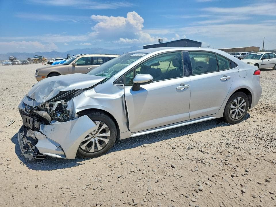 2022 TOYOTA COROLLA LE 1