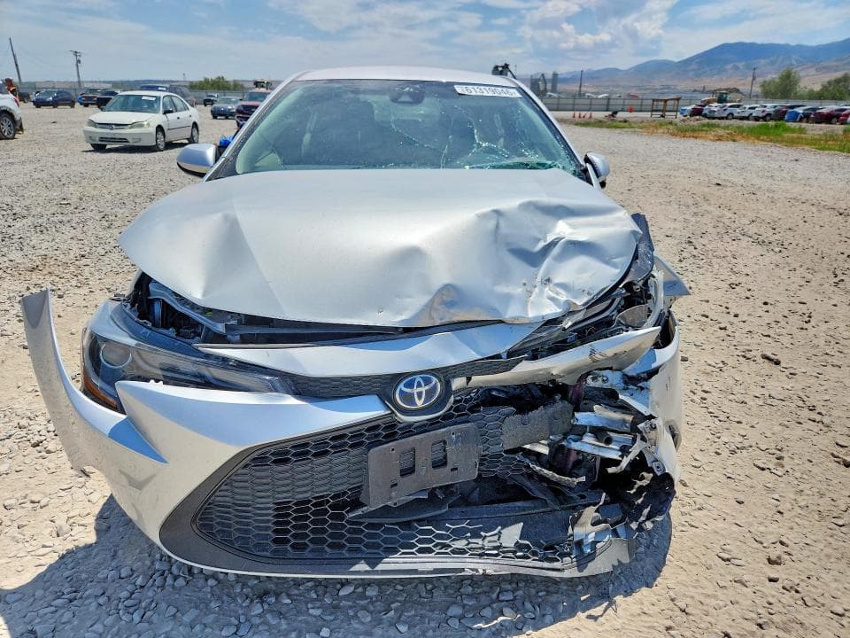 2022 TOYOTA COROLLA LE 5