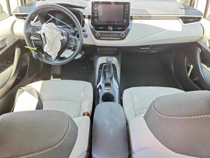 2022 TOYOTA COROLLA LE 8