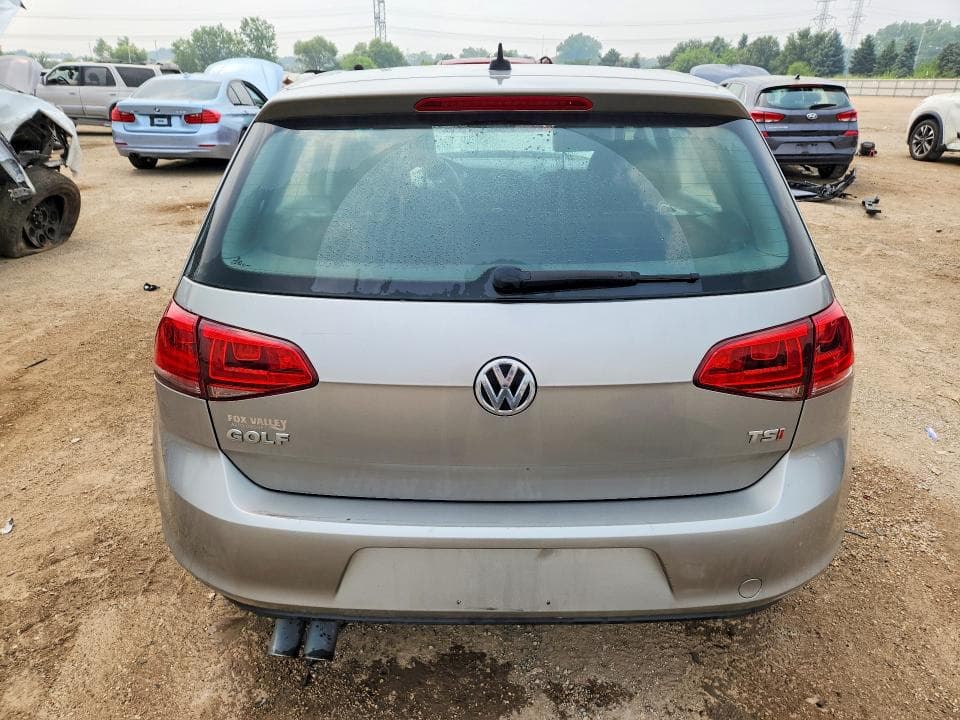 2017 VOLKSWAGEN GOLF S 6