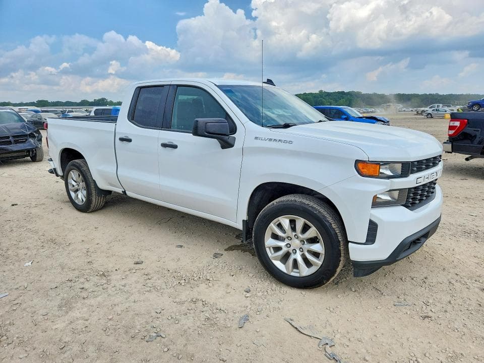 2020 CHEVROLET SILVERADO C1500 CUSTOM 4