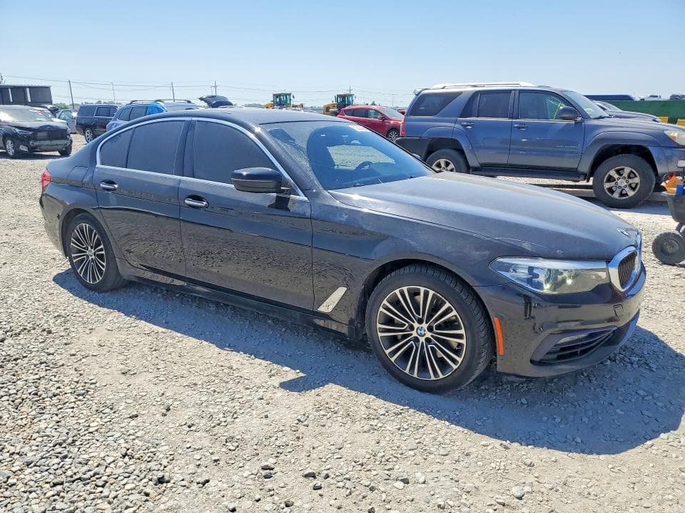 2017 BMW 530 XI 4
