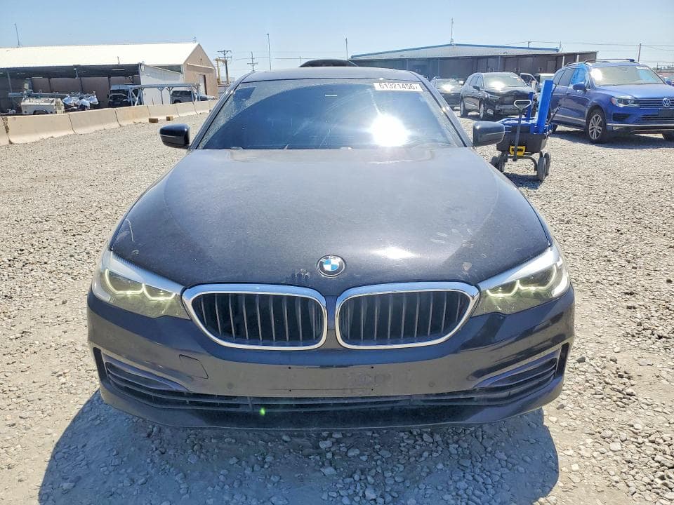 2017 BMW 530 XI 5