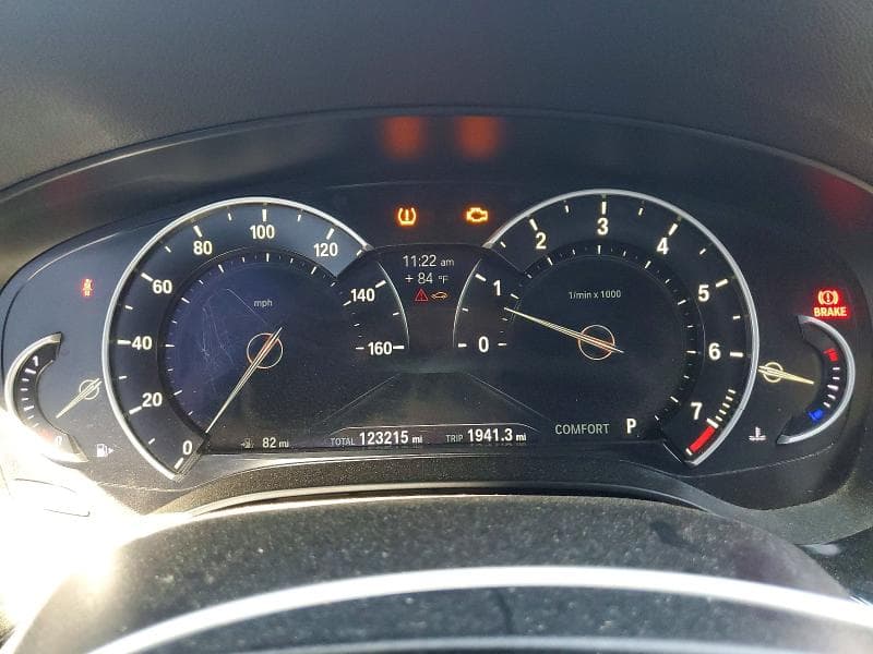 2017 BMW 530 XI 9