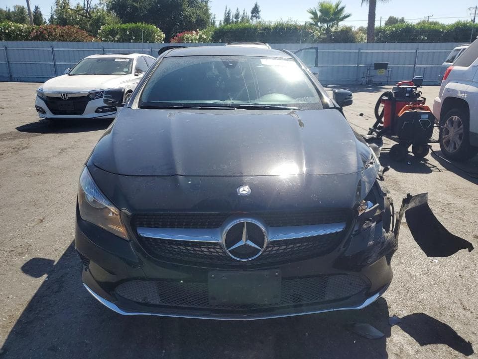 2018 MERCEDES-BENZ CLA 250 5