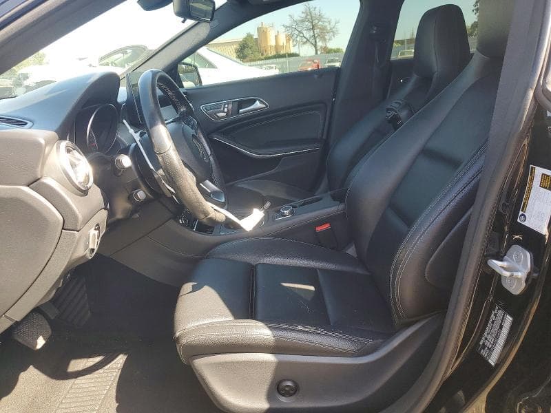 2018 MERCEDES-BENZ CLA 250 7