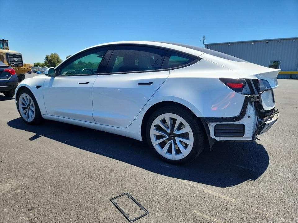 2023 TESLA MODEL 3 2