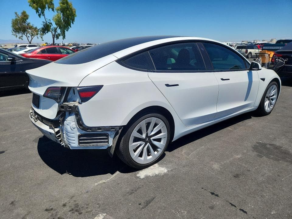 2023 TESLA MODEL 3 3