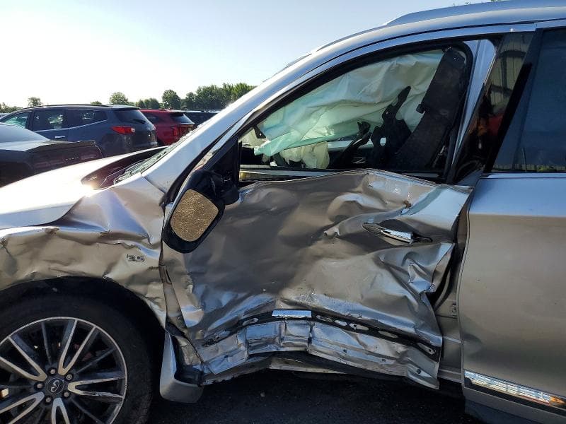 2018 INFINITI QX60 BASE 7