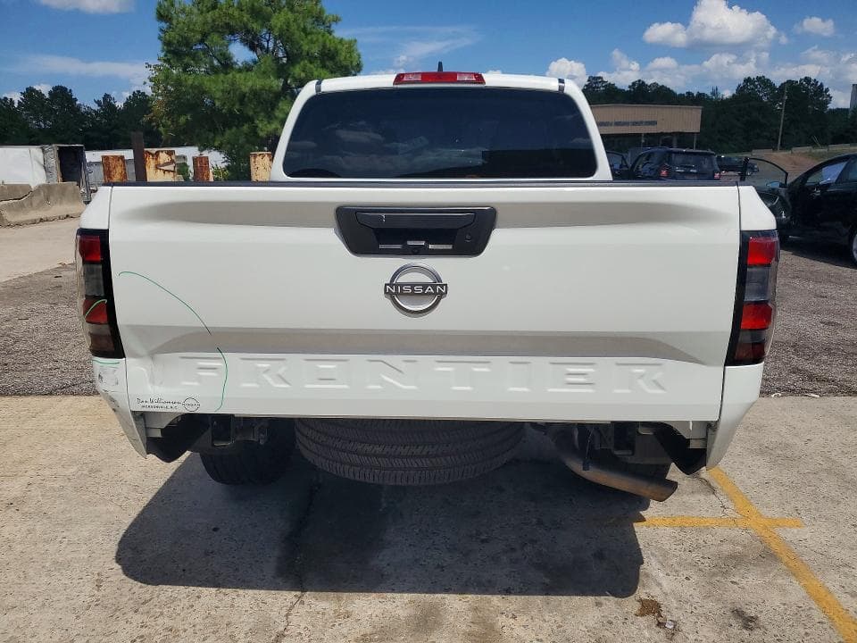 2024 NISSAN FRONTIER S 6