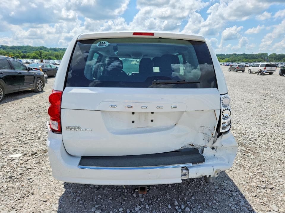 2016 DODGE GRAND CARAVAN SE 6