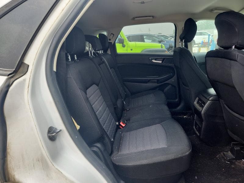 2018 FORD EDGE SE 10