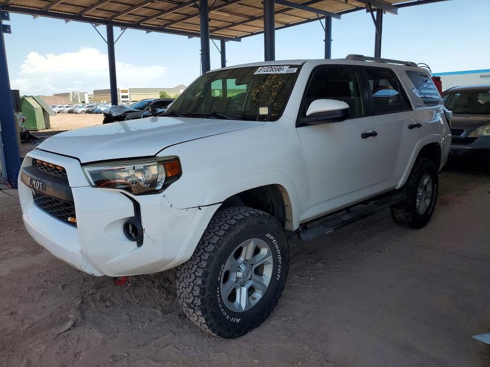 2018 TOYOTA 4RUNNER SR5