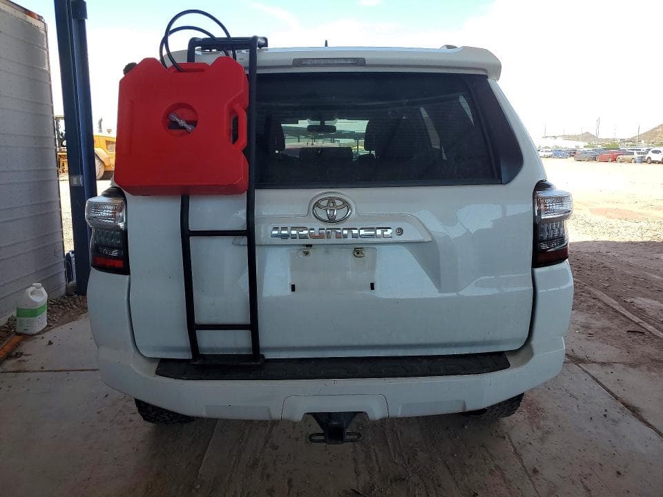 2018 TOYOTA 4RUNNER SR5 SR5 6