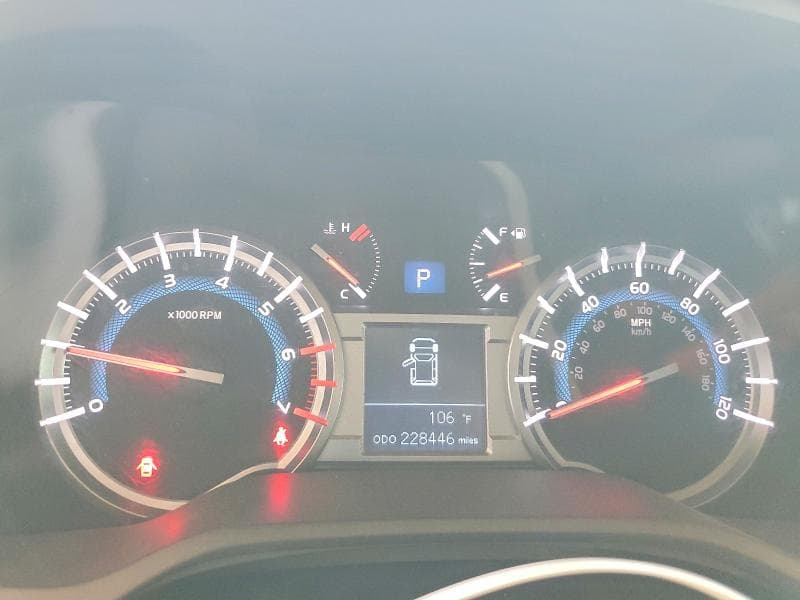2018 TOYOTA 4RUNNER SR5 SR5 9