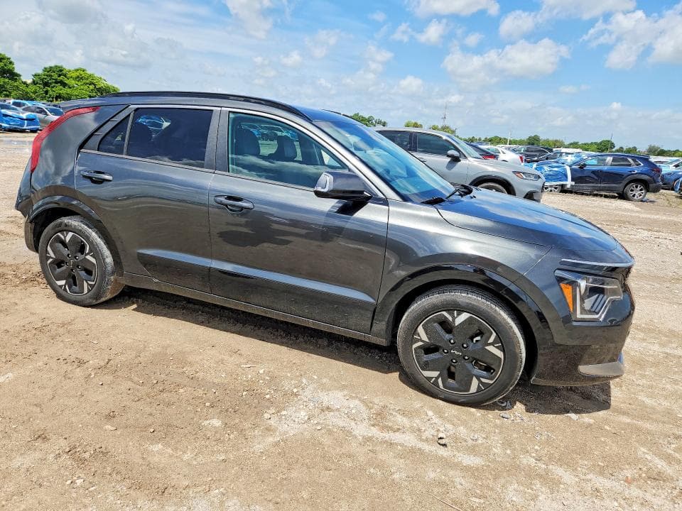 2024 KIA NIRO WIND 4