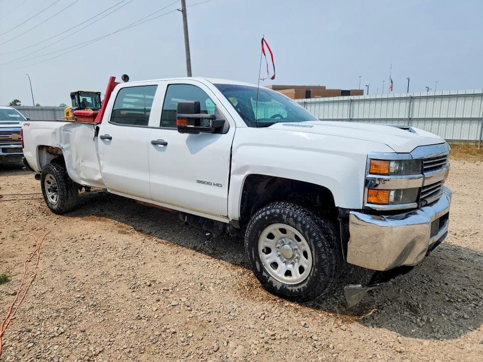 2017 CHEVROLET SILVERADO K3500 4