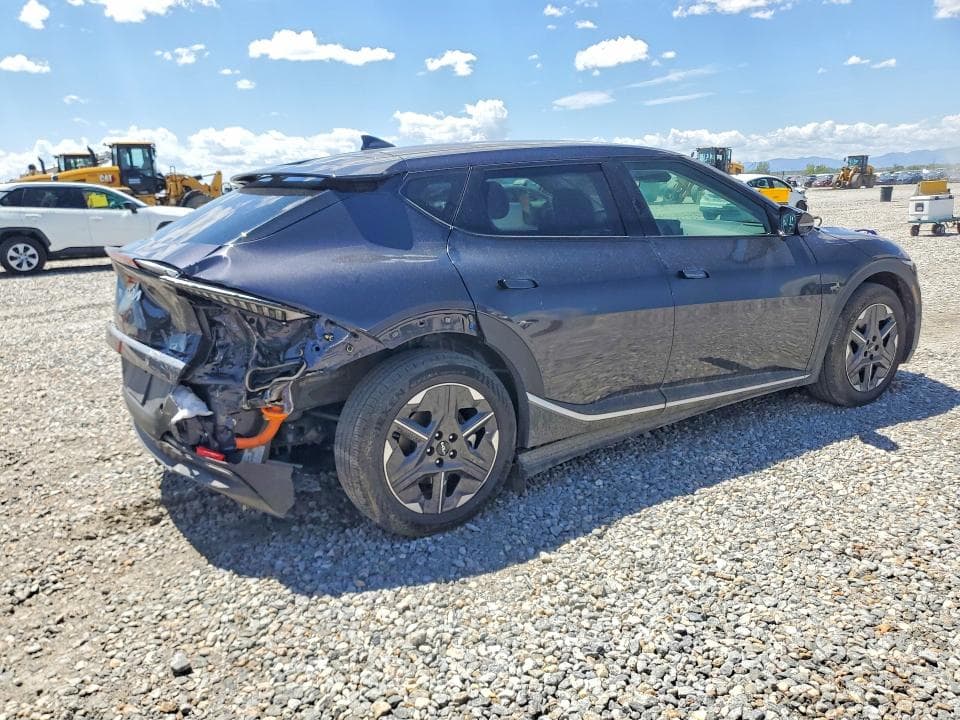 2025 KIA EV6 LIGHT LONG RANGE 3