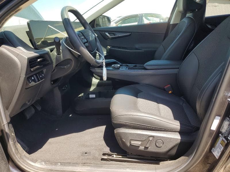 2025 KIA EV6 LIGHT LONG RANGE 7