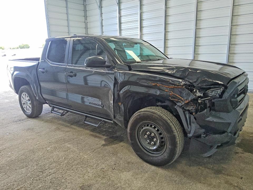 2026 TOYOTA TACOMA SR5 4