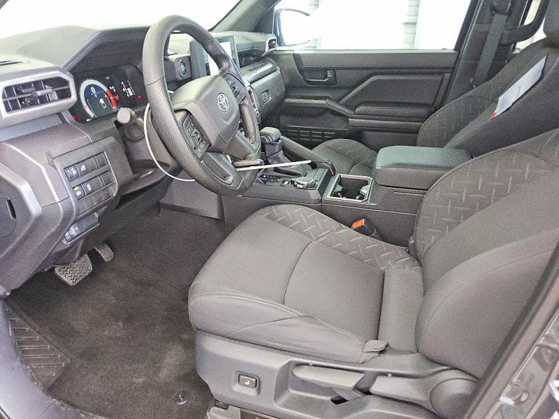 2026 TOYOTA TACOMA SR5 7