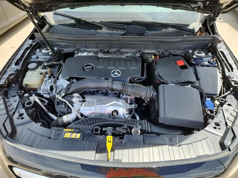 2020 MERCEDES-BENZ GLB 250 250 12