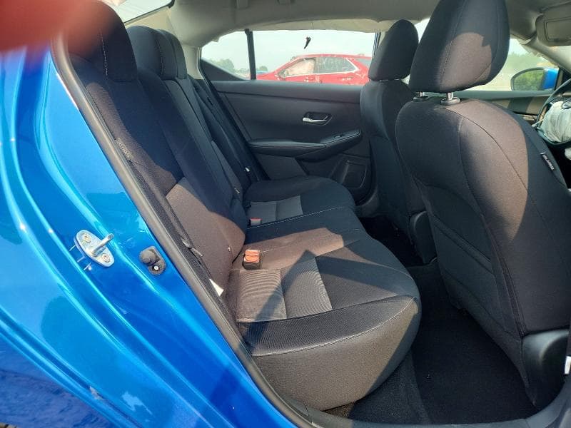 2022 NISSAN SENTRA SV 10