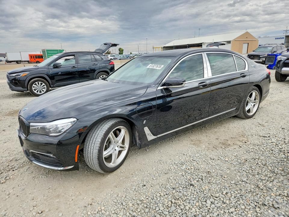 2018 BMW 740 XE XE - 1