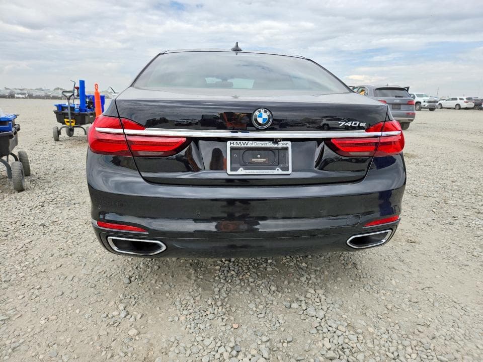 2018 BMW 740 XE XE 6