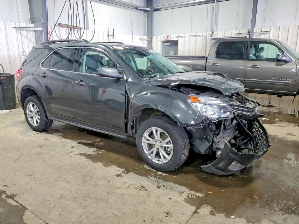 2017 CHEVROLET EQUINOX LT 4