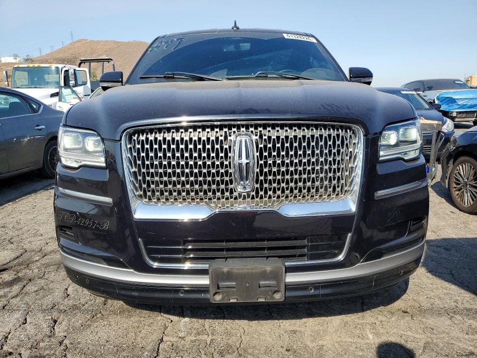 2022 LINCOLN NAVIGATOR L L 5