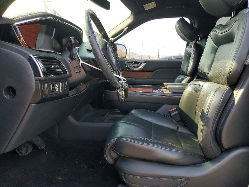 2022 LINCOLN NAVIGATOR L L 7