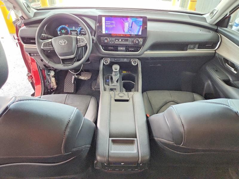 2025 TOYOTA GRAND HIGHLANDER LIMITED 8