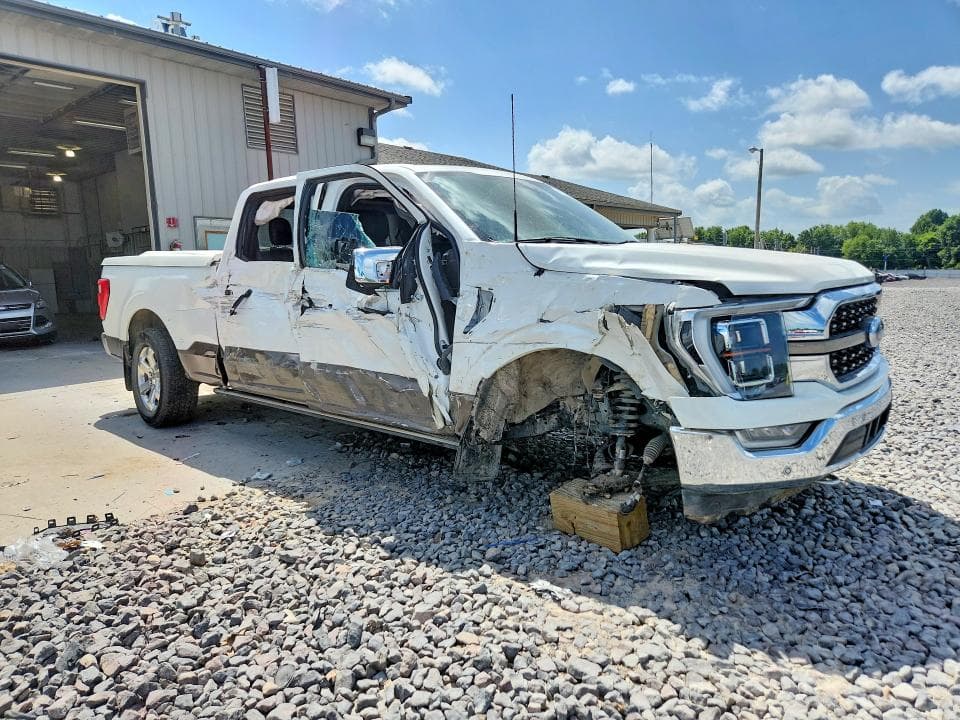 2022 FORD F150 SUPERCREW 4