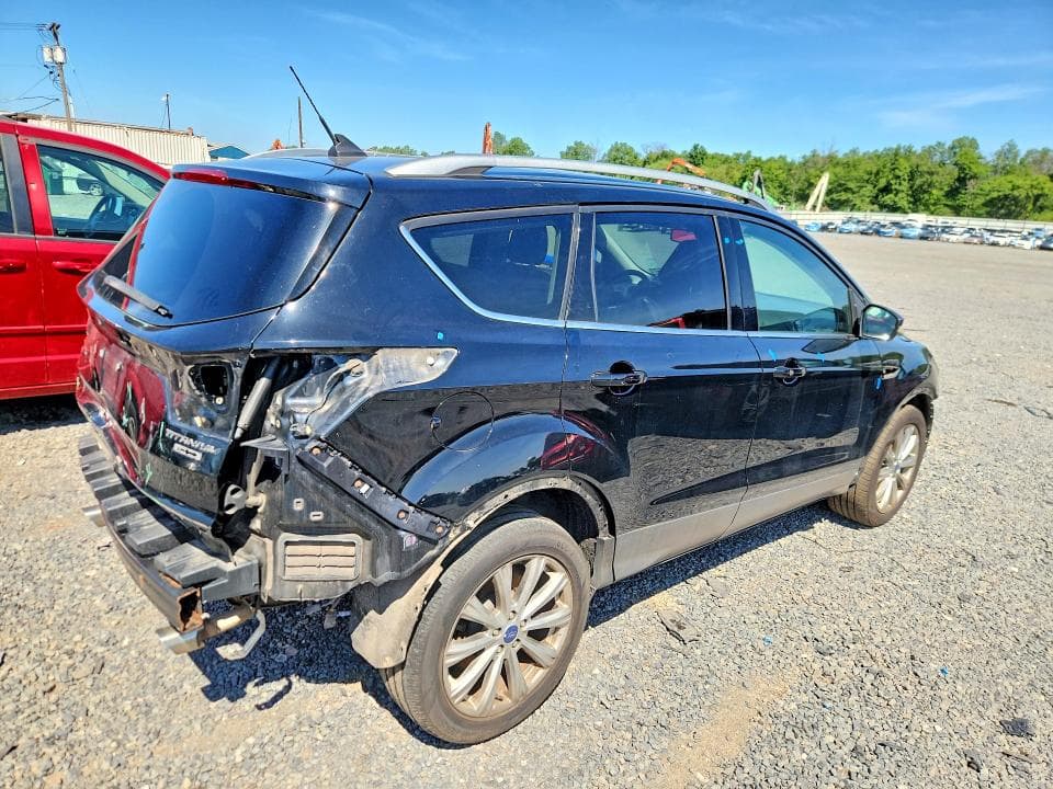 2018 FORD ESCAPE TITANIUM 3