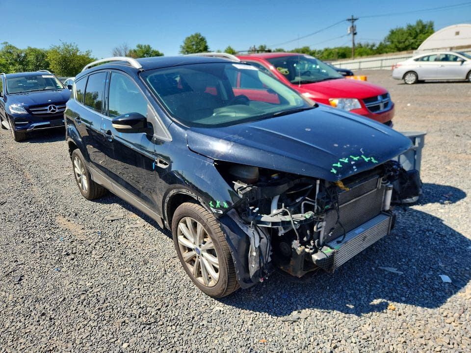 2018 FORD ESCAPE TITANIUM 4